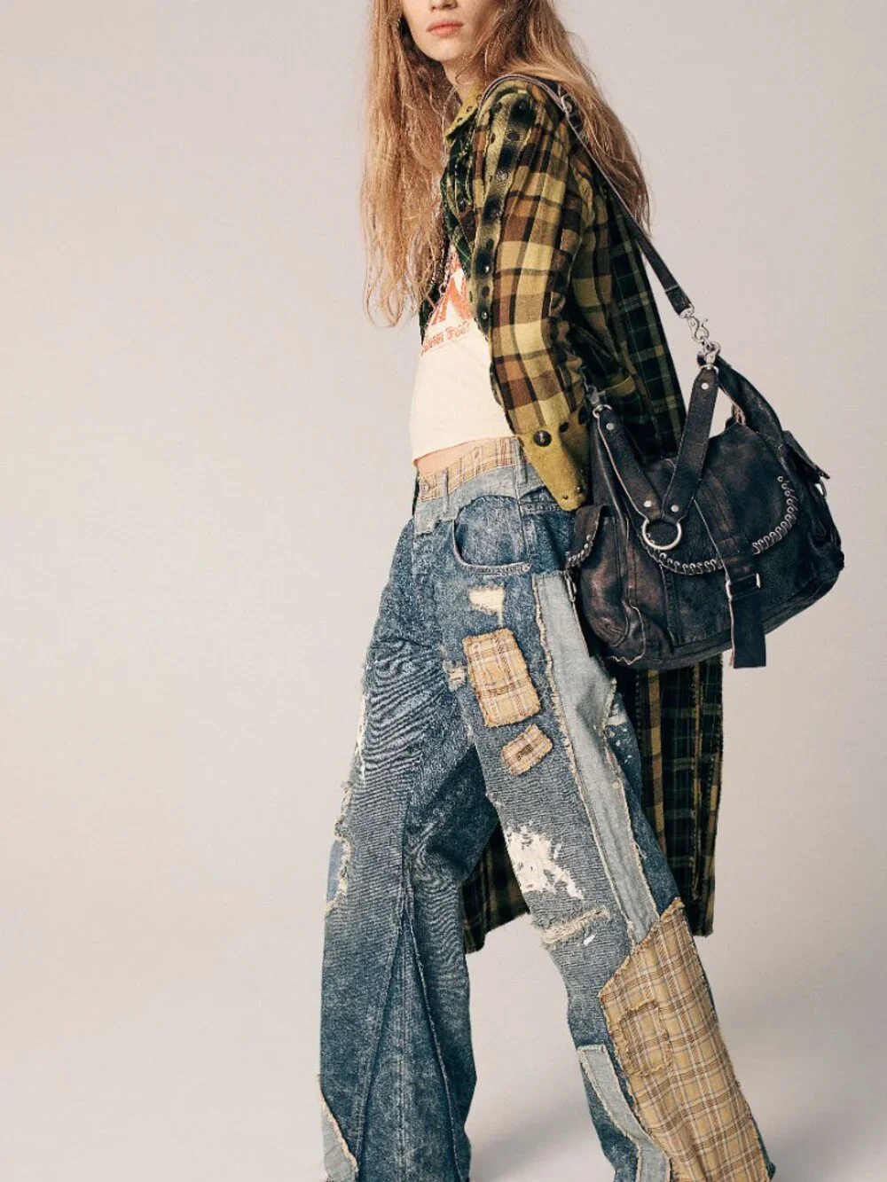 FREE PEOPLE We The Free Leigh Distressed Hobo / Aged Graphite